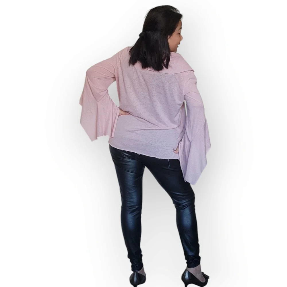 Splash Pink Ruffle Blouse - Picture 16 of 16